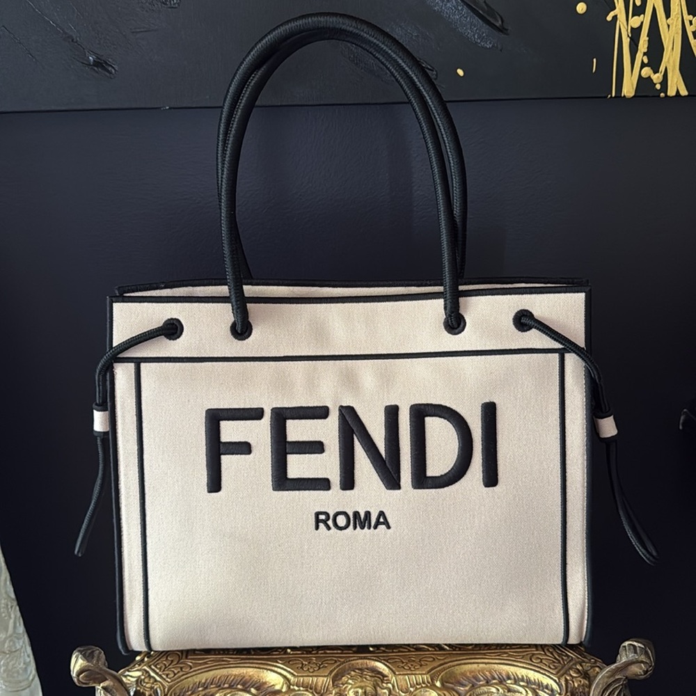 Fendi Roma Shopper Tote Canvas Like New